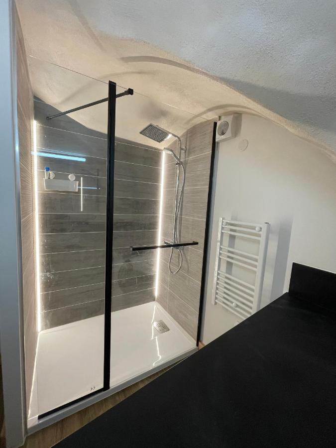 Maison Stabatio Appartement Pierre 르몬티얼레벵즈 외부 사진