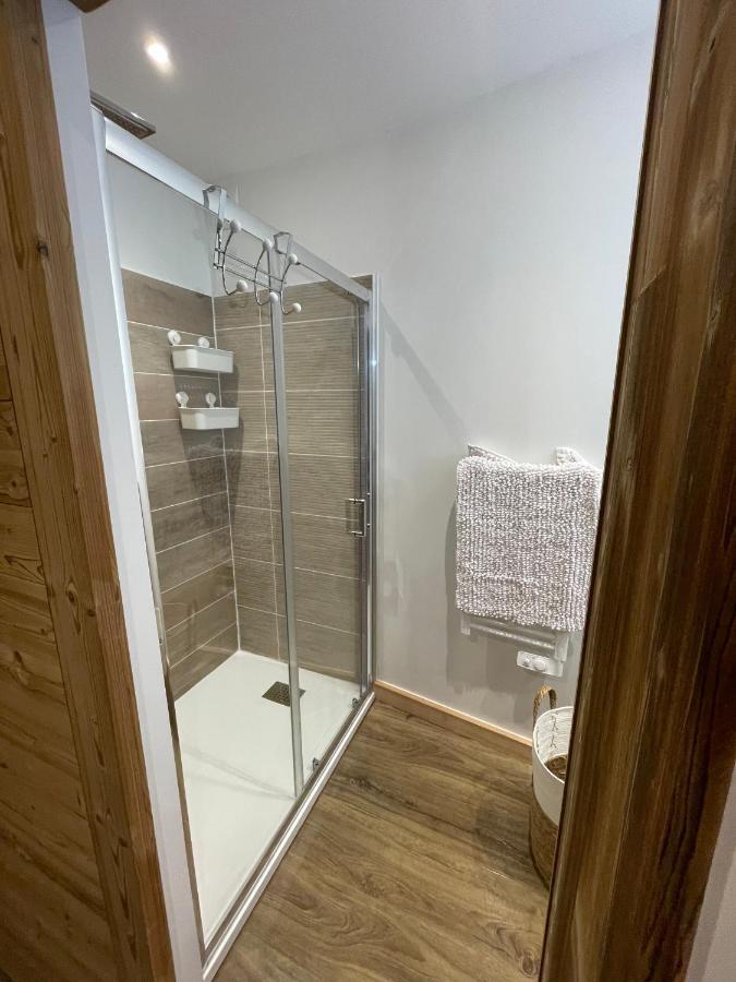 Maison Stabatio Appartement Pierre 르몬티얼레벵즈 외부 사진
