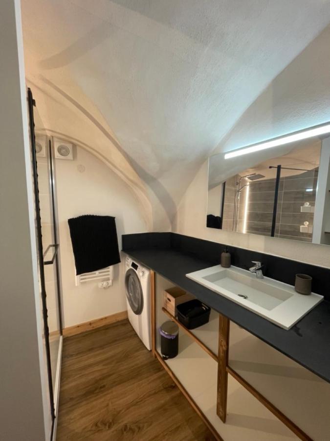 Maison Stabatio Appartement Pierre 르몬티얼레벵즈 외부 사진